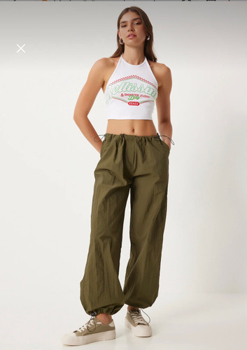 سایز بندی ٤٠/٤٢ تک رنگ