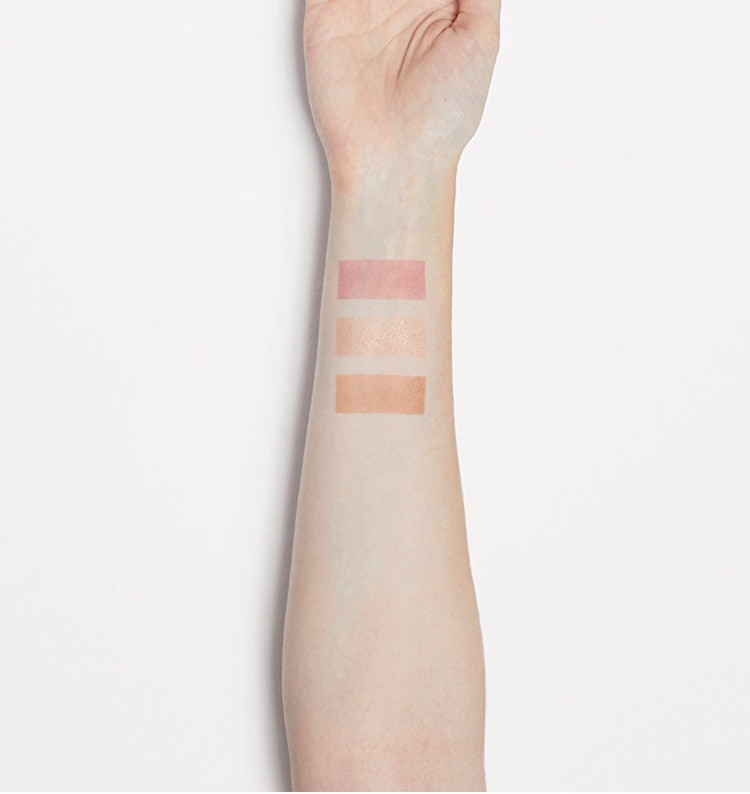 رنگ وسط های لایتر هست سه محصول در یک پالت