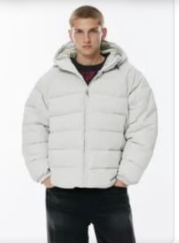 کاپشن طوسي روشن یونیسکس برند pull & bear کلاه دار بسیار سبک و گرم سایز L/xl